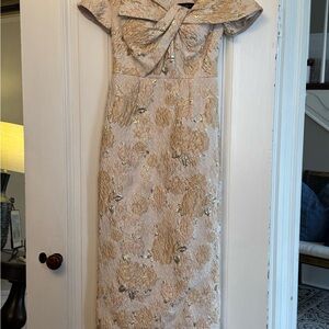 Elegant Floral Beige Dress Mother of the Bride Dress